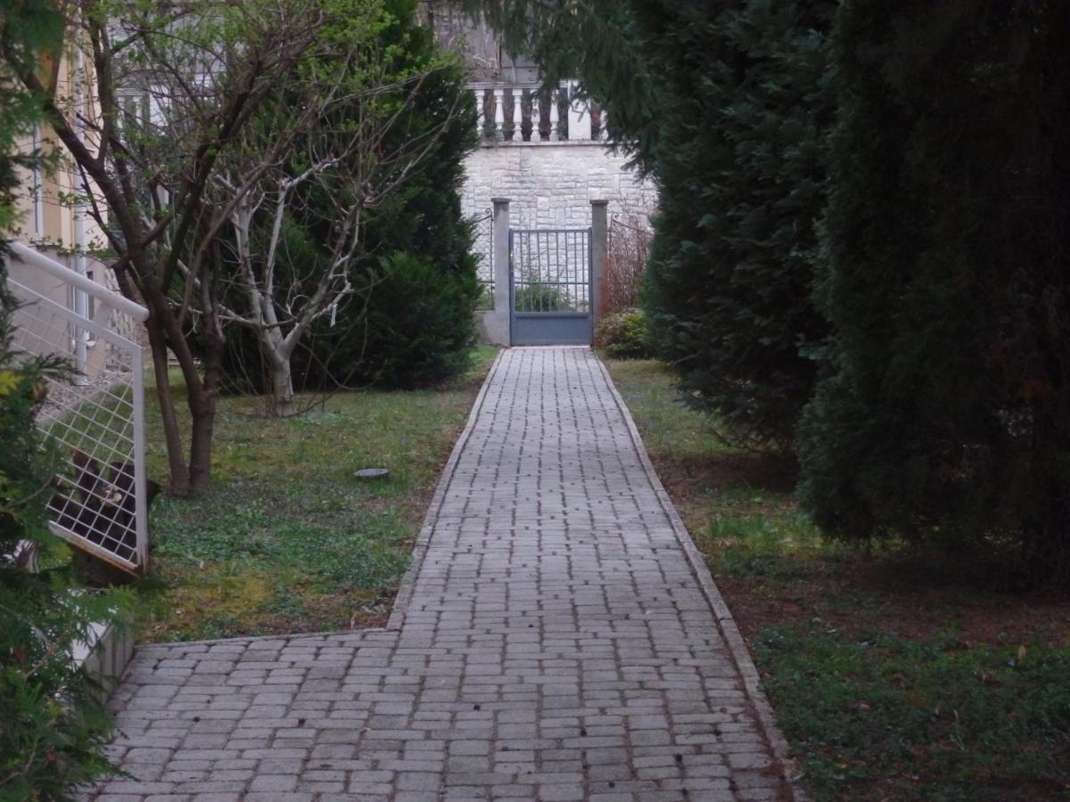 Zoe Apartman Hévíz Exterior foto